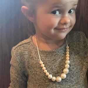 Pearl Play Necklace - Silicone Pearl Beads, Girl Jewelry, Toddler Necklace, Kid Fidget Necklace, Sensory Jewelry, Little Girl Gift, Dress Up