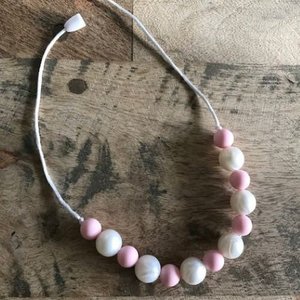 Play Necklace PinkNPearl - Silicone Pearl, Girl Jewelry, Toddler Necklace, Fidget Necklace, Sensory Necklace, Little Girl Gift, Dress Up