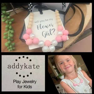 FLOWER GIRL Play Necklace - Silicone PINKnPEARL Daisy, Bridesmaid Proposal, Flower Girl Proposal, Flower Girl Gift, Wedding