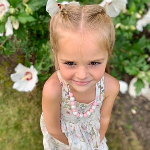 Play Necklace PinkNPearl - Silicone Pearl, Girl Jewelry, Toddler Necklace, Fidget Necklace, Sensory Necklace, Little Girl Gift, Dress Up