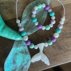 Jewelry Set {UNDER THE SEA} - Kids Play Necklace & Bracelet, Silicone Pearl, Girl Jewelry, Princess Dress Up, Stocking, Birthday Gift