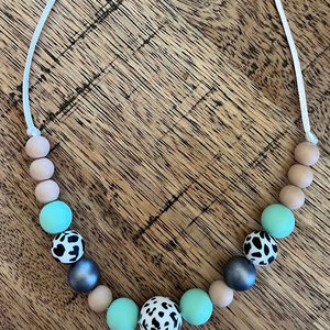Play Necklace {MINTYMOO} silicone bead fidget jewelry, breakaway clasp, travel accessory for kids, birthday gift, dress up