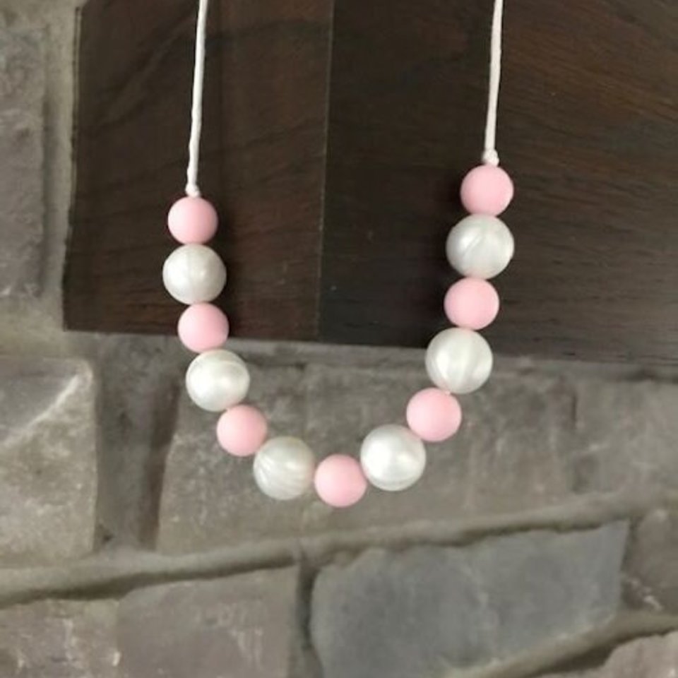 Play Necklace PinkNPearl - Silicone Pearl, Girl Jewelry, Toddler Necklace, Fidget Necklace, Sensory Necklace, Little Girl Gift, Dress Up