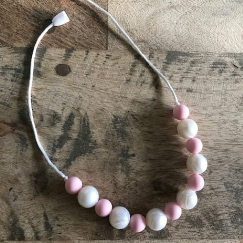 Play Necklace PinkNPearl - Silicone Pearl, Girl Jewelry, Toddler Necklace, Fidget Necklace, Sensory Necklace, Little Girl Gift, Dress Up