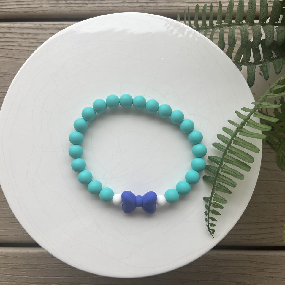 Designer Kitty Necklace {tuxedoBOW} - Stretch Collar, Silicone Beads, New Kitten Jewels, Cat Pearls, Pet Accessory, Rescue Shelter Gift